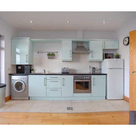 Central Belfast Apartments Eden エクステリア 写真