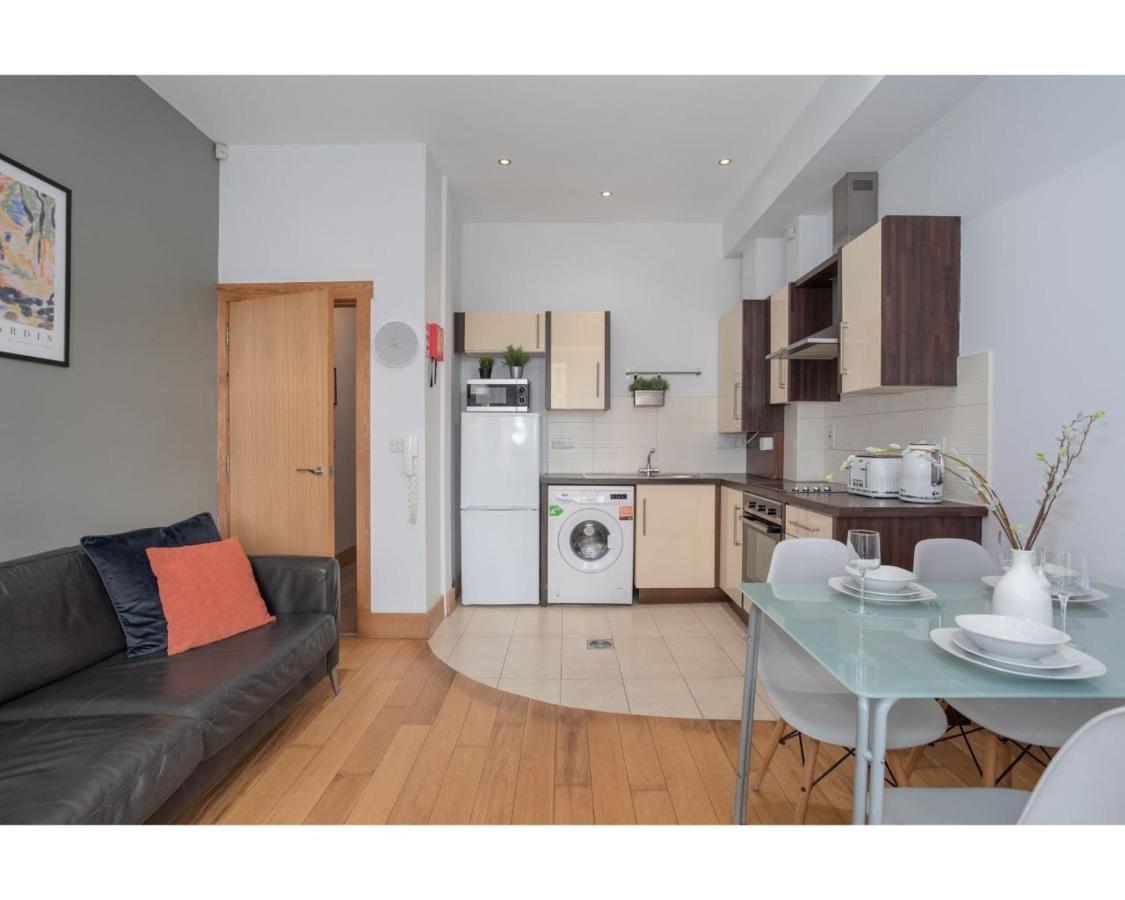 Central Belfast Apartments Eden エクステリア 写真