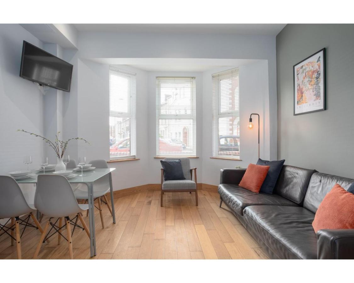 Central Belfast Apartments Eden エクステリア 写真