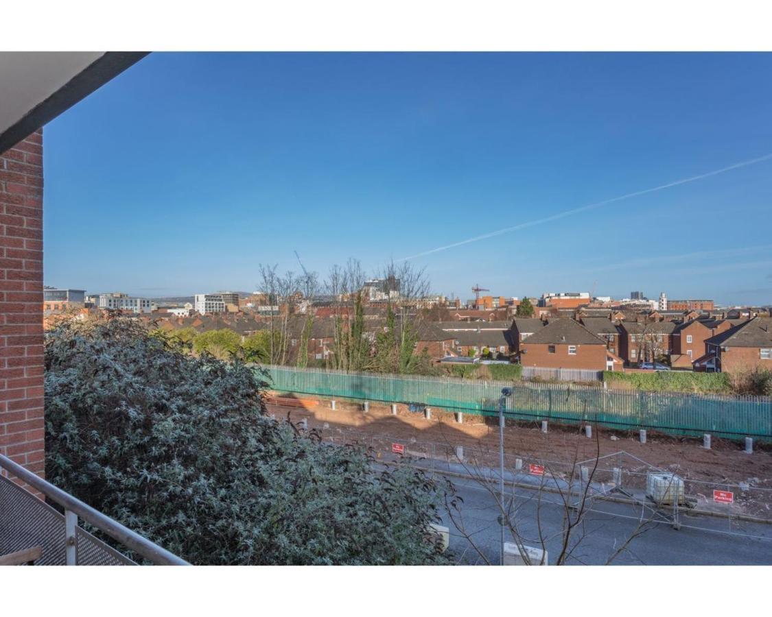 Central Belfast Apartments Eden エクステリア 写真