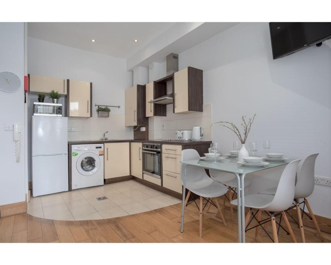Central Belfast Apartments Eden エクステリア 写真